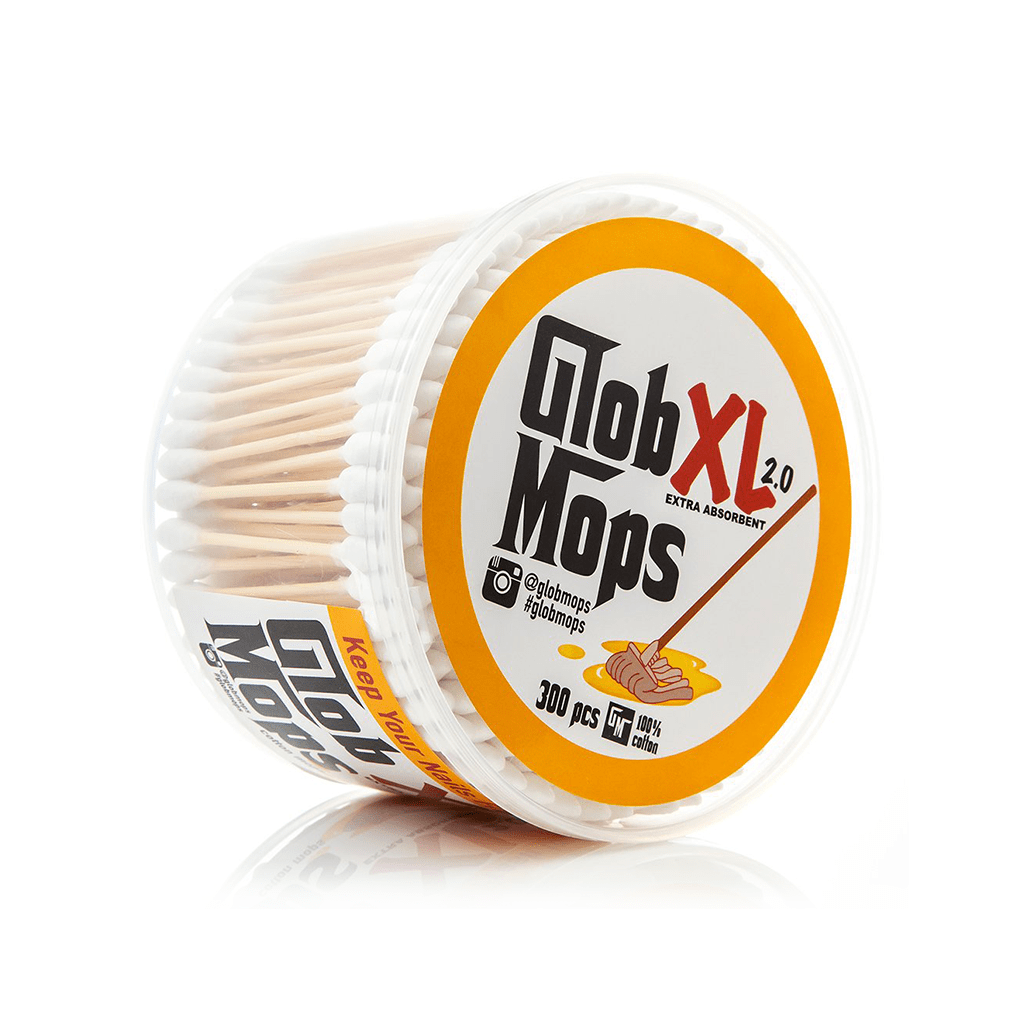 A close-up, angled shot of Glob Mops XL 2.0| with the brand name prominently displayed on the absorbent material.