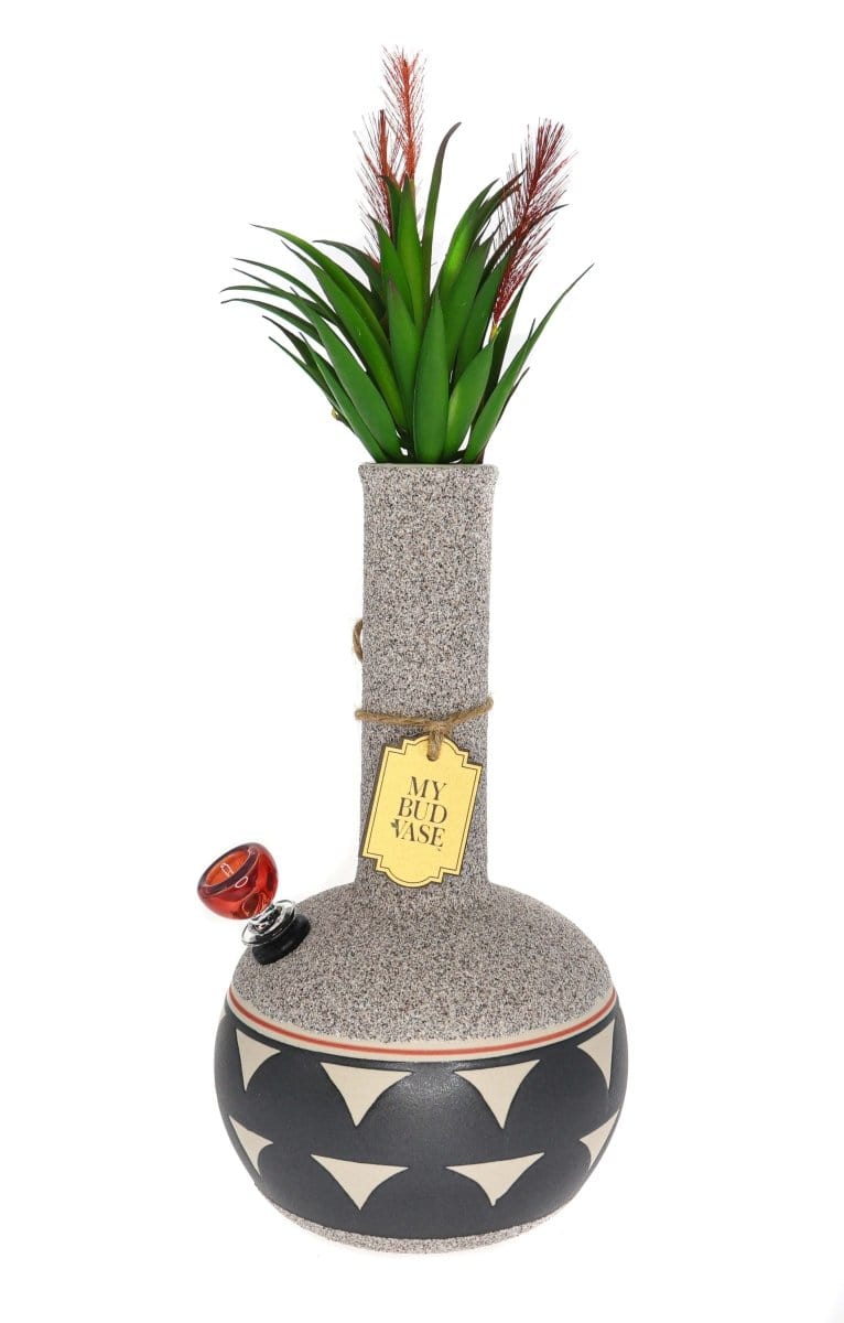 Front view of the My Bud Vase "Coyote" water pipe with a patterned base, showcasing its unique design and form.